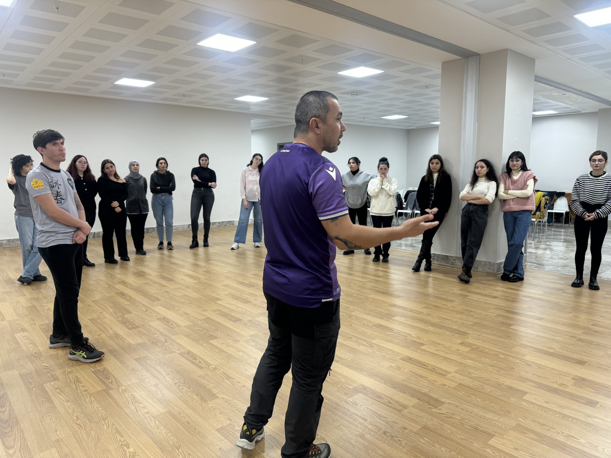 Kurumsal Çalışanlar İçin Takım Ruhu ve Chi Gong Etkinlikleri